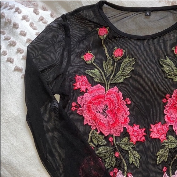 Mesh floral bodysuit - Picture 3 of 4